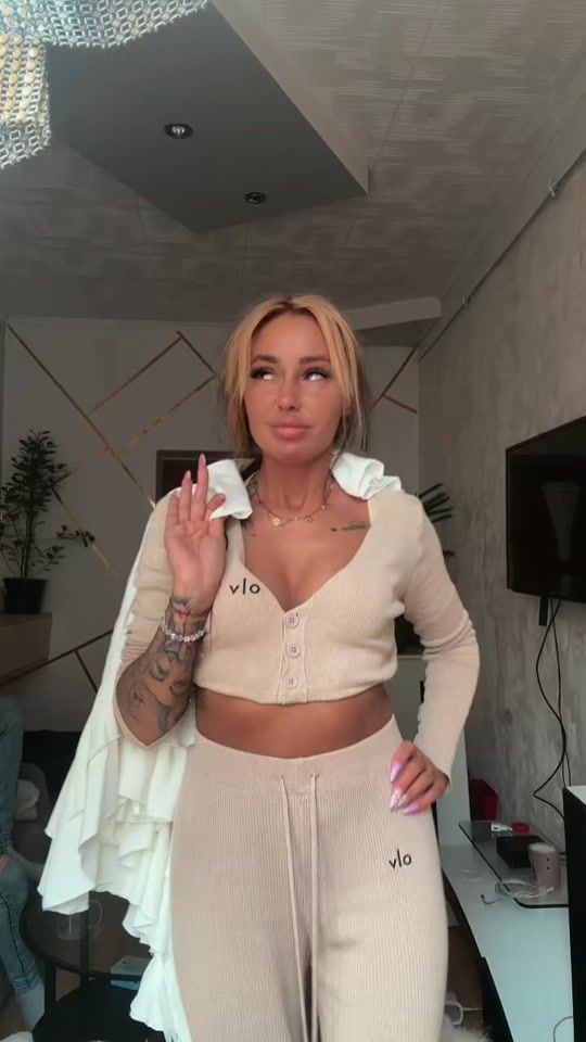 TikTok video thumbnail by karooolqq_official