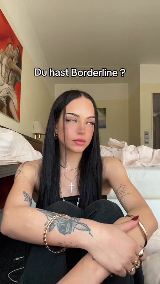 TikTok video thumbnail by _lisaloren