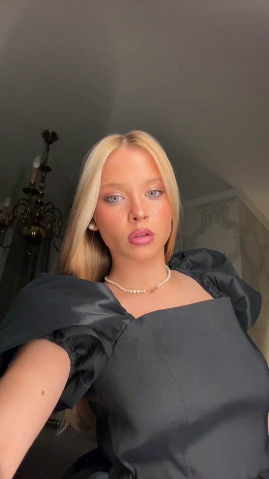 TikTok video thumbnail by lauriis__gr