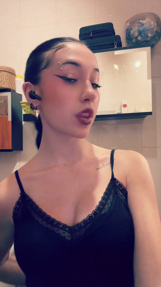 TikTok video thumbnail by aleehop.p