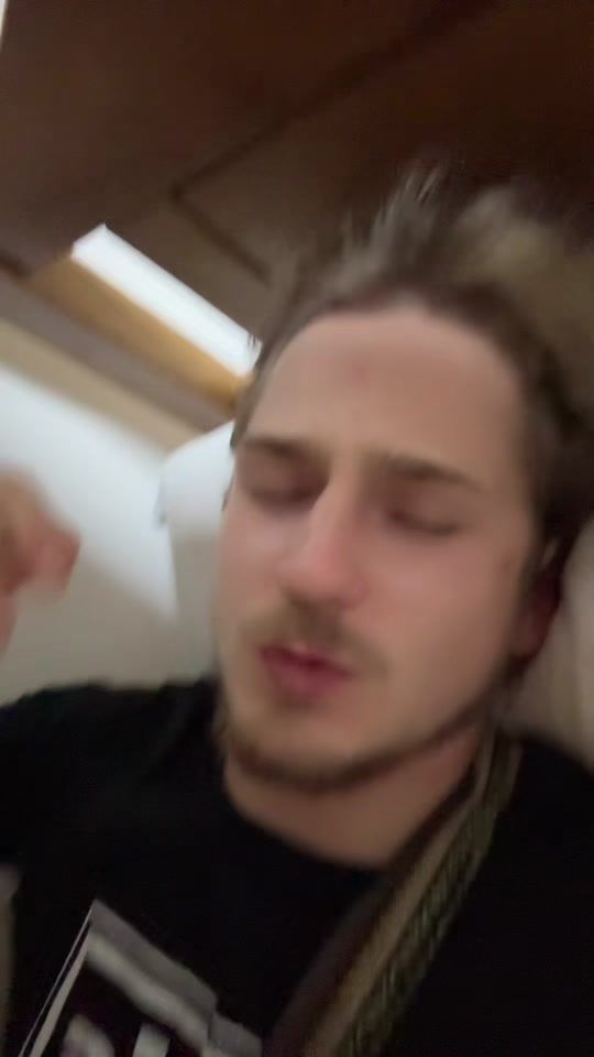 TikTok video thumbnail by skipping.borders