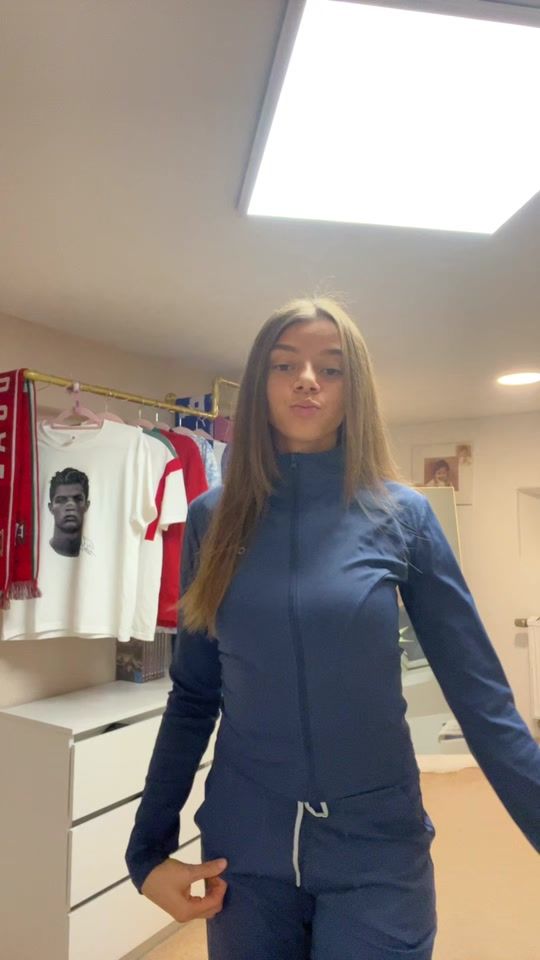 TikTok video thumbnail by elaarosaa._