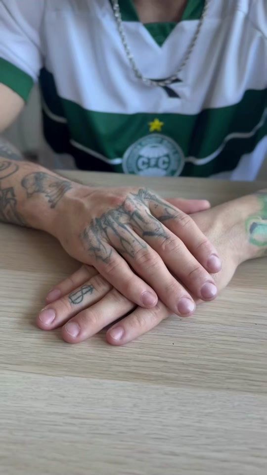 TikTok video thumbnail by larissastefanys