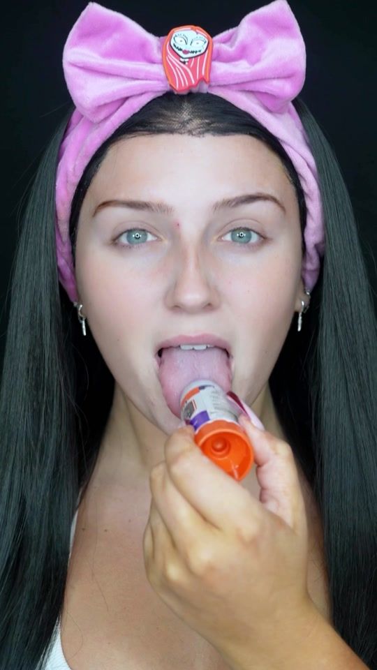TikTok video thumbnail by emilytembymakeup
