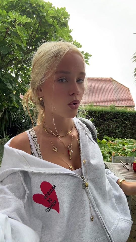 TikTok video thumbnail by _ella_franck_