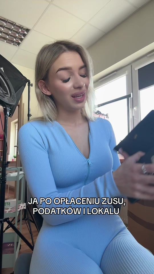 TikTok video thumbnail by alexiii.fashion