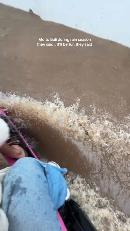 TikTok video thumbnail by nikeesacha