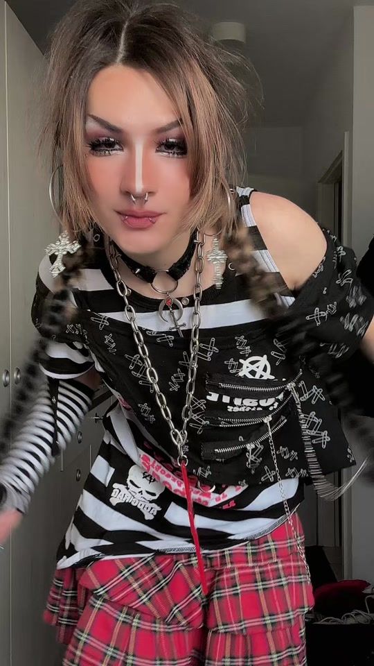 TikTok video thumbnail by emo.d0lly