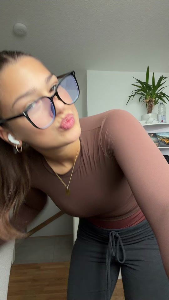 TikTok video thumbnail by xeniahelenaa