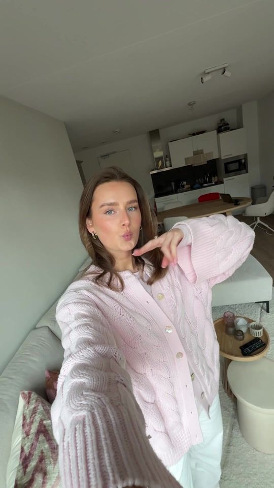 TikTok video thumbnail by esmeegeel