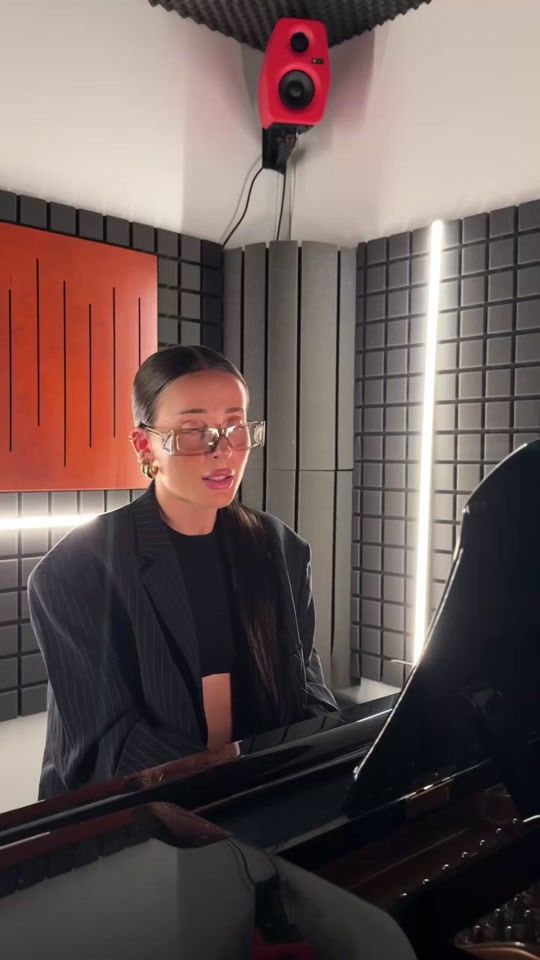 TikTok video thumbnail by alicia.isa.belle