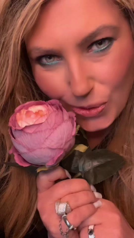 TikTok video thumbnail by izmirliebru35