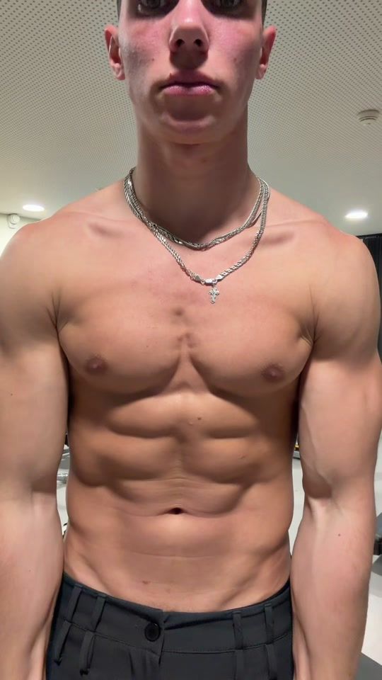 TikTok video thumbnail by boyalex_