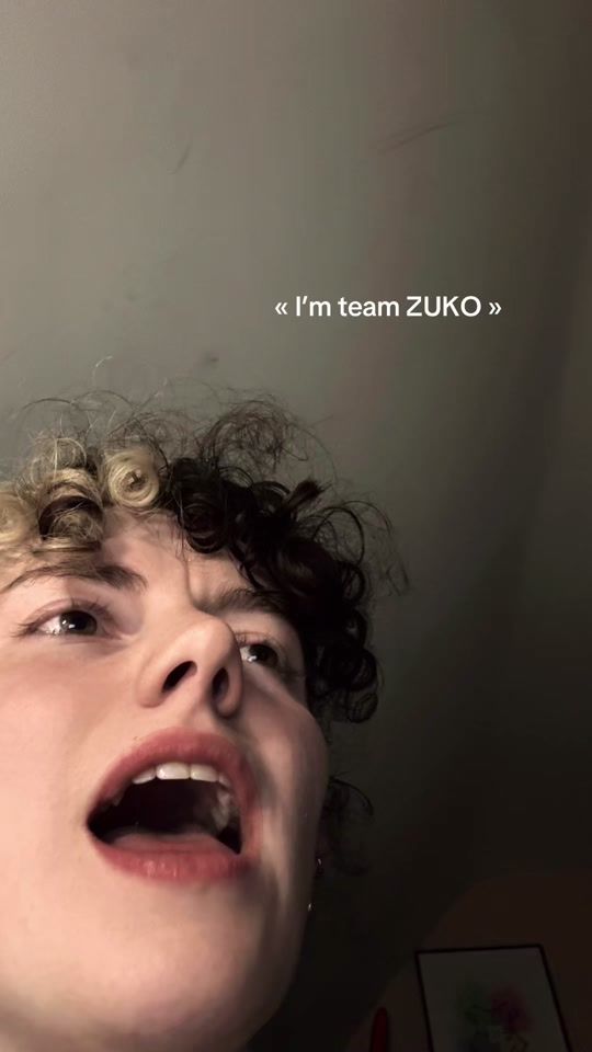 TikTok video thumbnail by emy._.cos