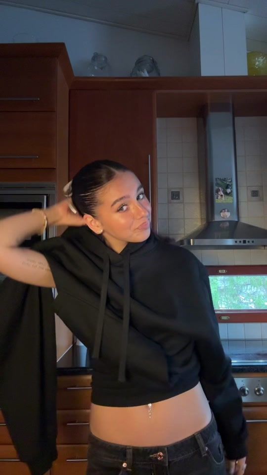 TikTok video thumbnail by mirellavirallinen