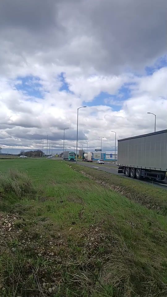 TikTok video thumbnail by floki_truck_spotter