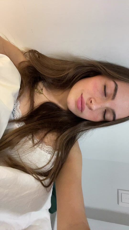 TikTok video thumbnail by nuuriiagomez_