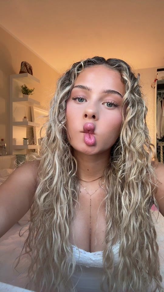 TikTok video thumbnail by alessiasxr