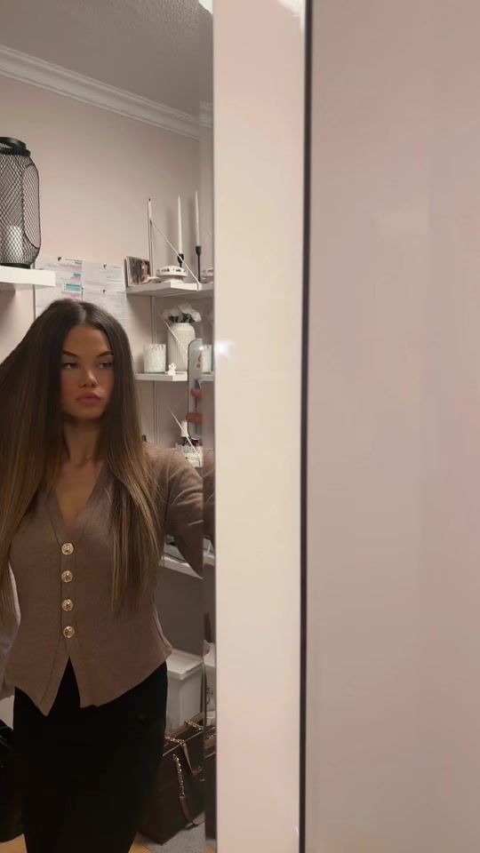 TikTok video thumbnail by emi.svh