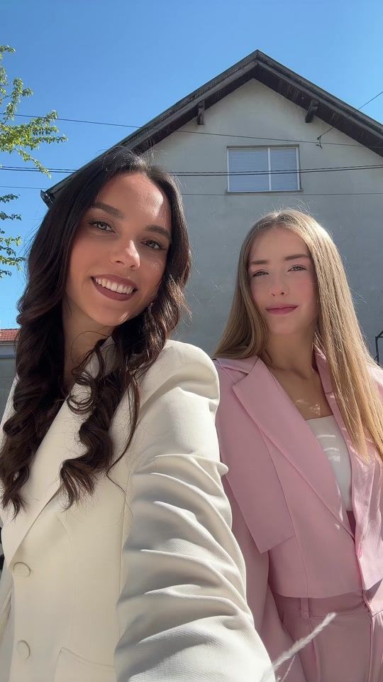 TikTok video thumbnail by sarakirin_