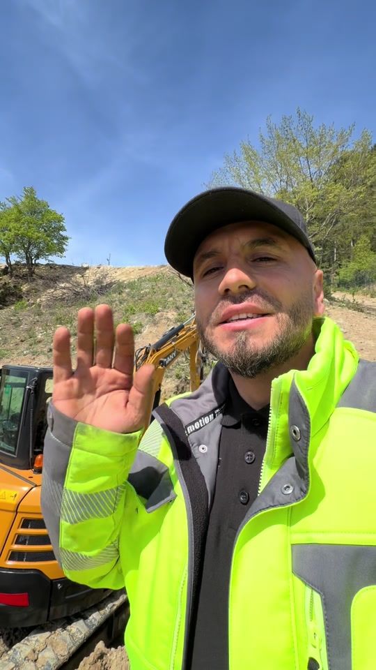 TikTok video thumbnail by cusidesprexcavatoare