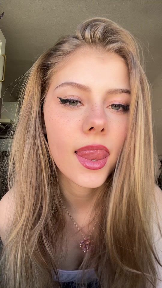 TikTok video thumbnail by lesleybunny