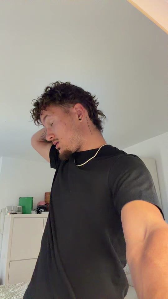 TikTok video thumbnail by le000__13