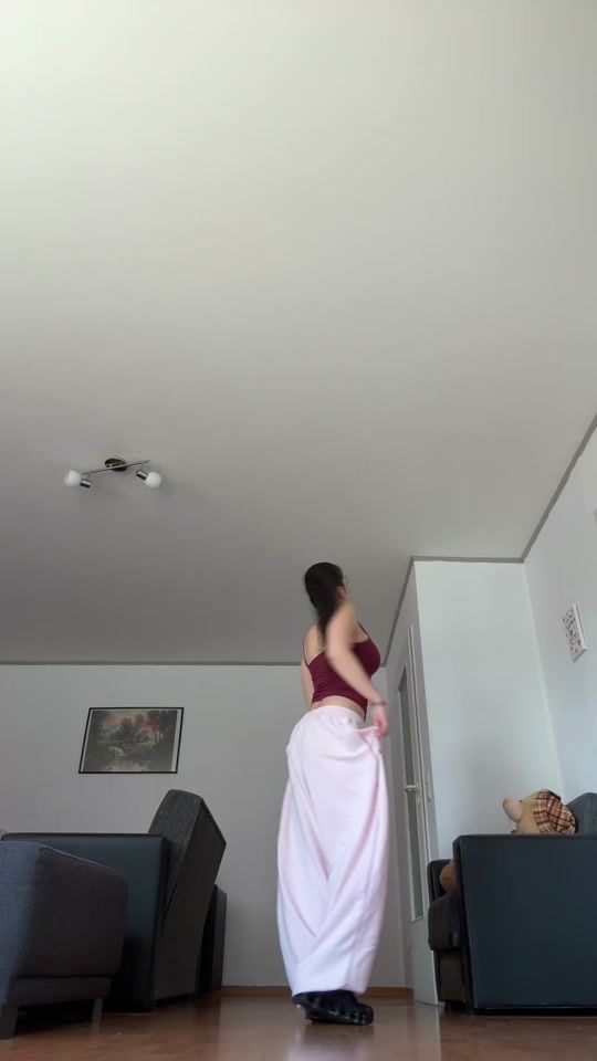 TikTok video thumbnail by kellyisdancing