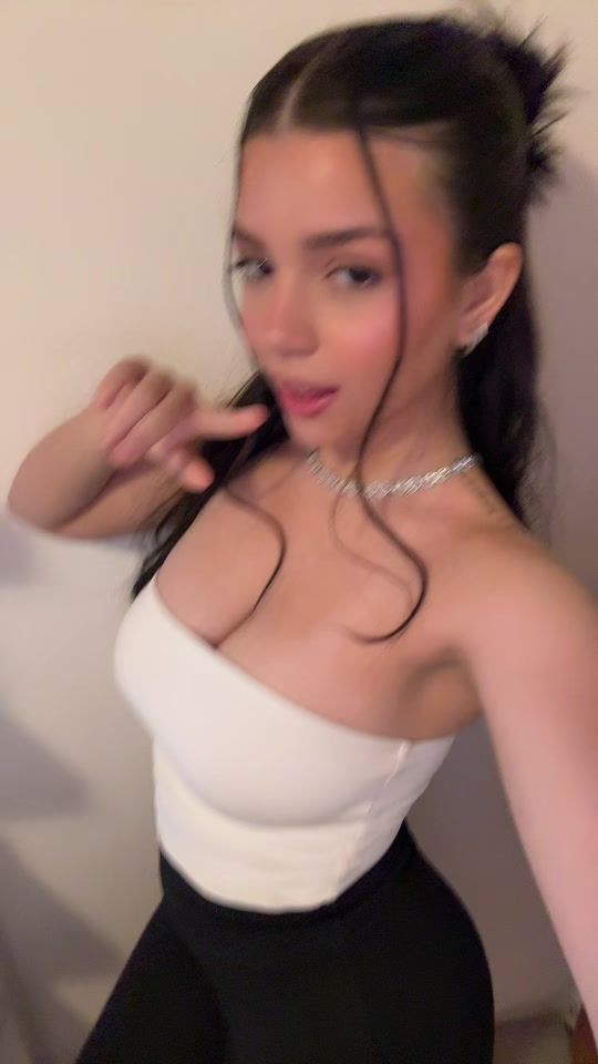TikTok video thumbnail by laurarazeraav