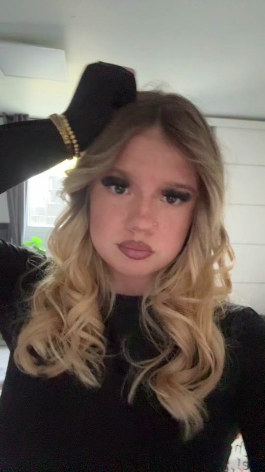 TikTok video thumbnail by chaxenne_koeln2