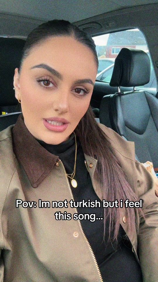 TikTok video thumbnail by candela_kris