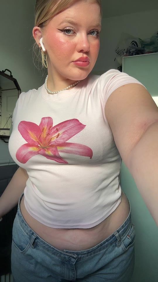 TikTok video thumbnail by x.hattie.watson.x