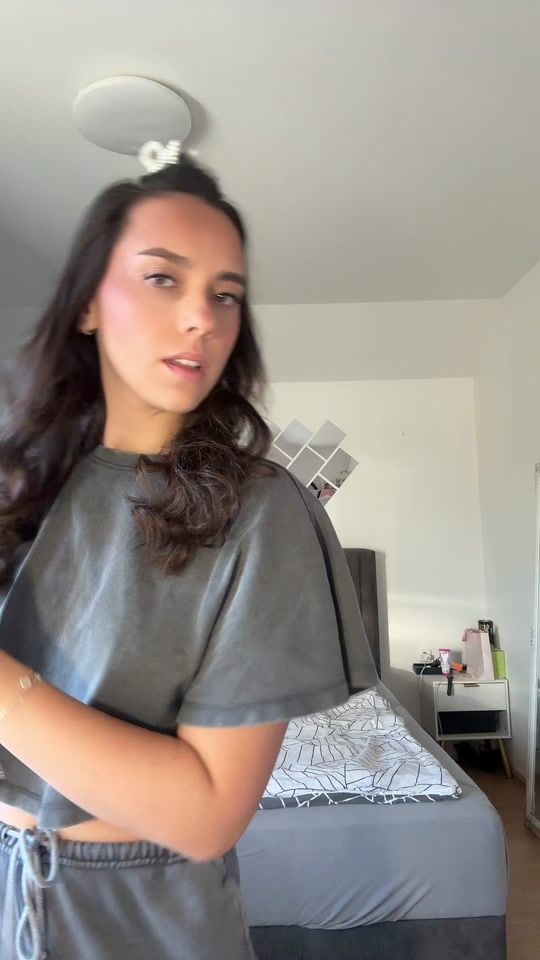 TikTok video thumbnail by sarakirin_