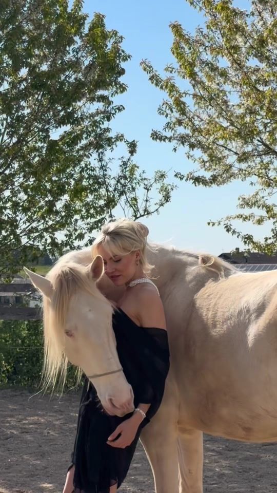 TikTok video thumbnail by lea_jell_working