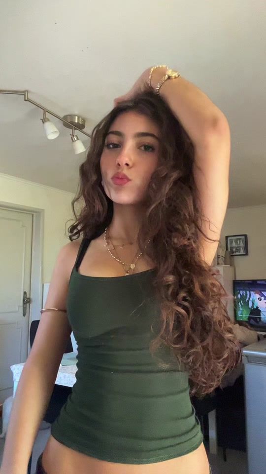 TikTok video thumbnail by nuriamonteeiro