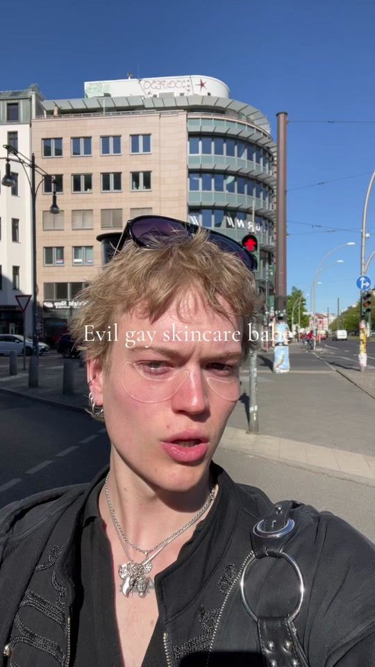 TikTok video thumbnail by boredstrangerr