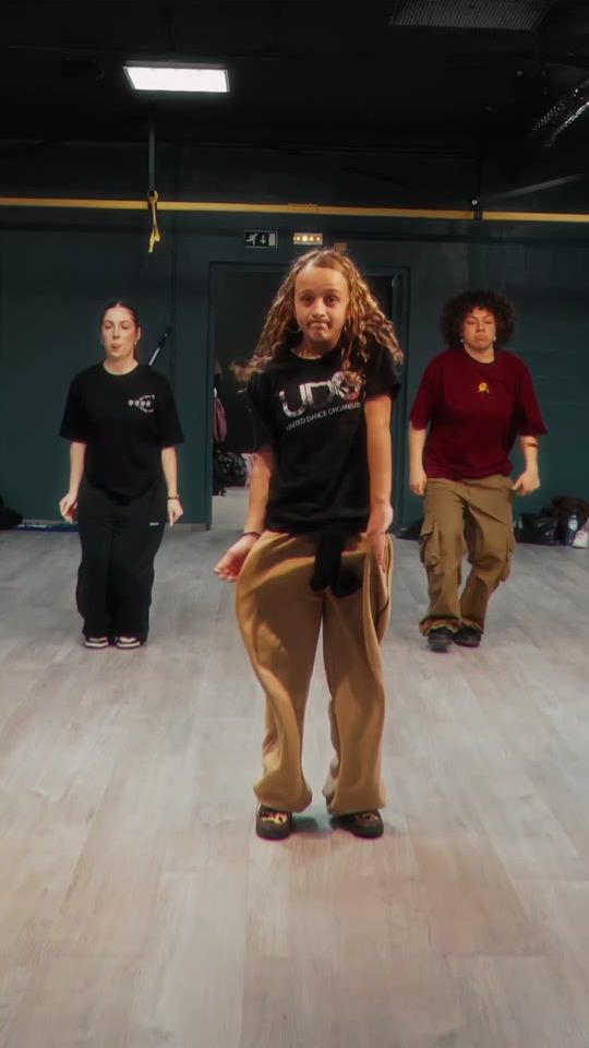 TikTok video thumbnail by victoriadsdancer
