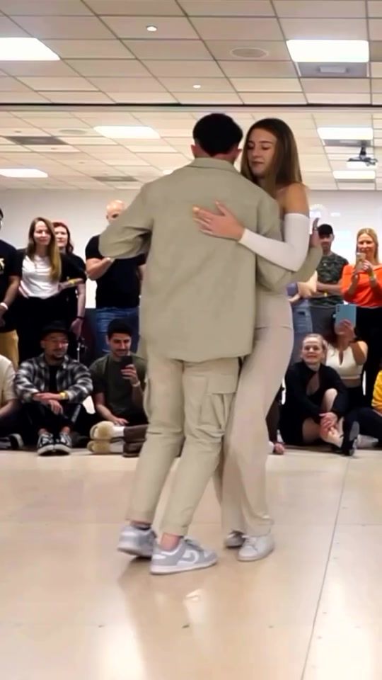 TikTok video thumbnail by kizomba.dancerlover.tv