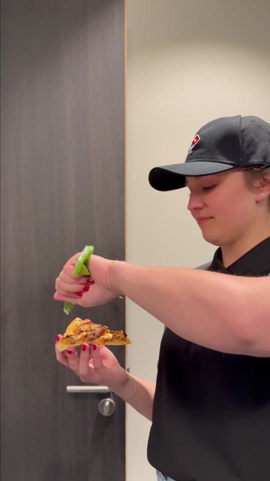 TikTok video thumbnail by dominos_nl